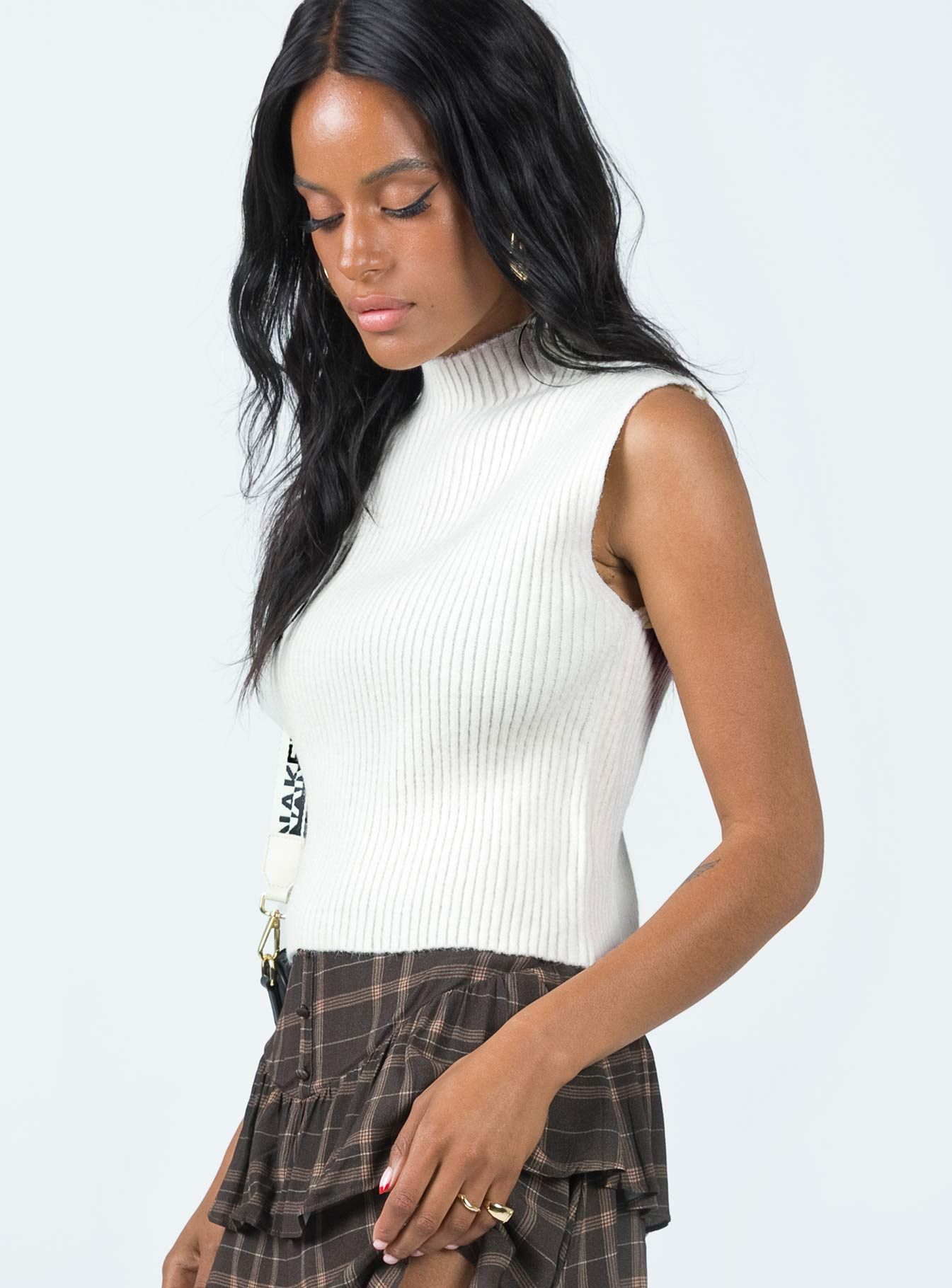 Davena Sweater Vest Cream sold by Princess Polly product image thumbnail 4