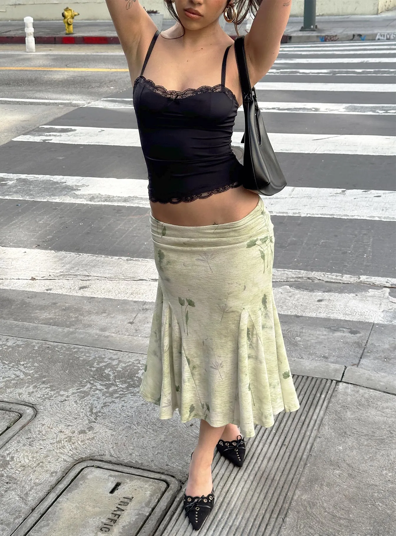 Lewish Low Rise Midi Skirt Green Floral sold by Princess Polly product image thumbnail 3