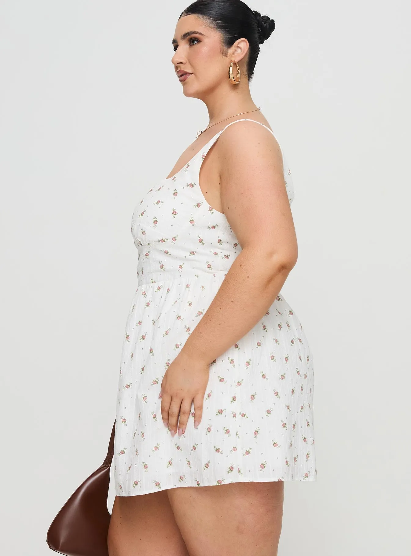 Samana Mini Dress White Curve sold by Princess Polly product image thumbnail 4