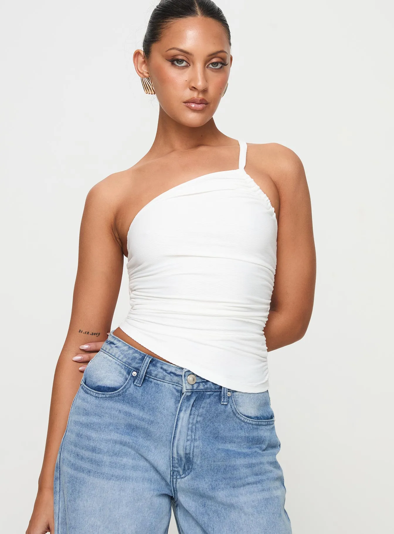 Elowyn Top White sold by Princess Polly product image thumbnail 2