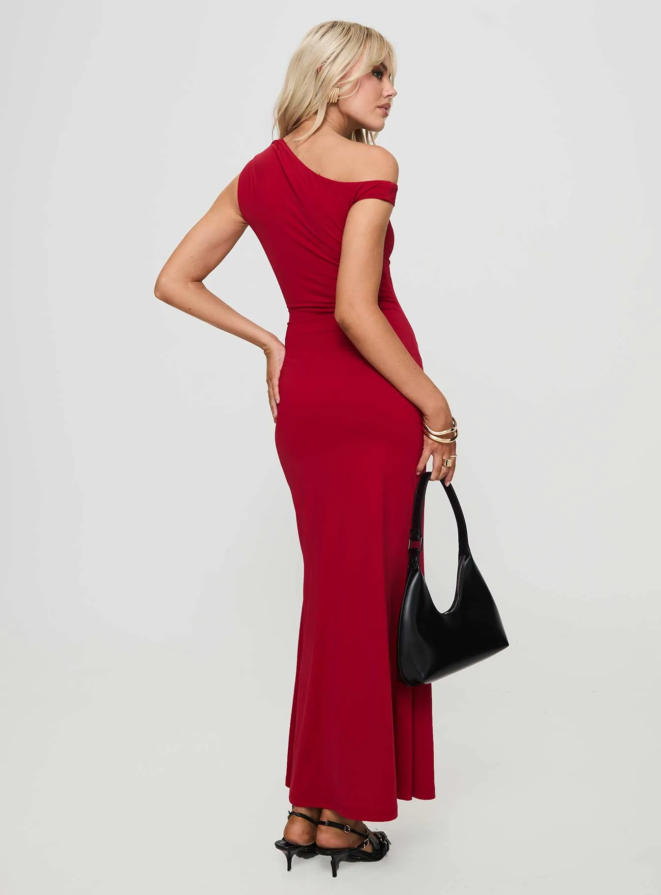 Beller Maxi Dress Red sold by Princess Polly product image thumbnail 5