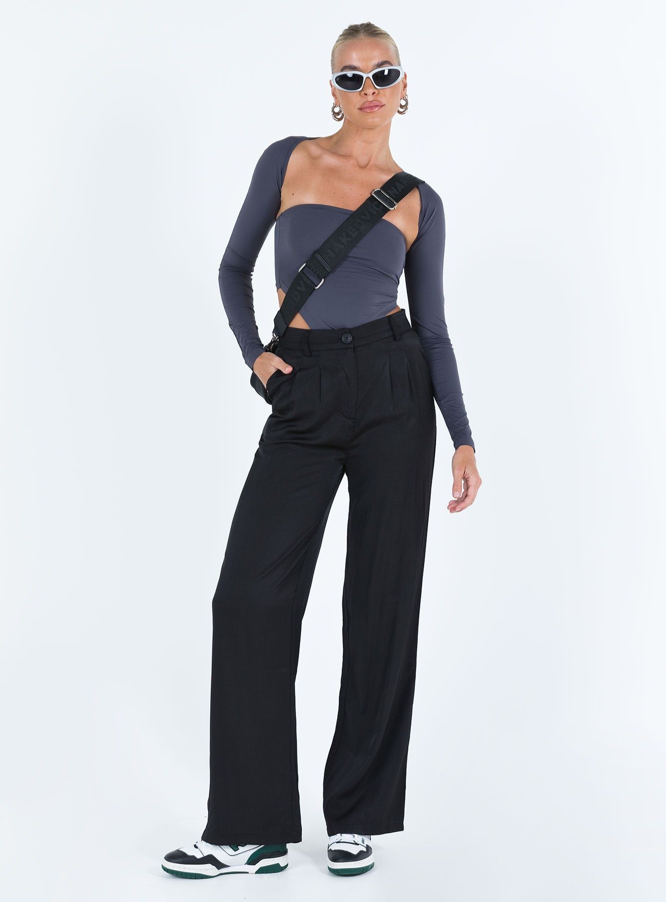 Kacey Pants Black Tall sold by Princess Polly product image thumbnail 4