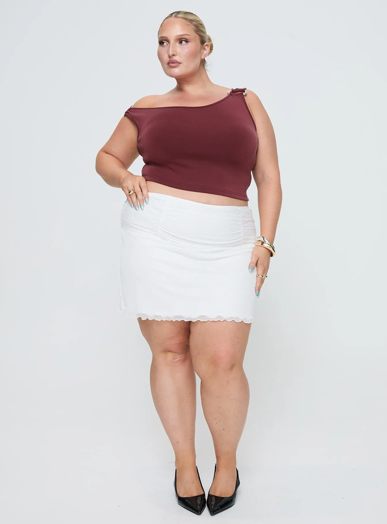 Meredith Ruched Mini Skirt White Curve sold by Princess Polly product image thumbnail 3