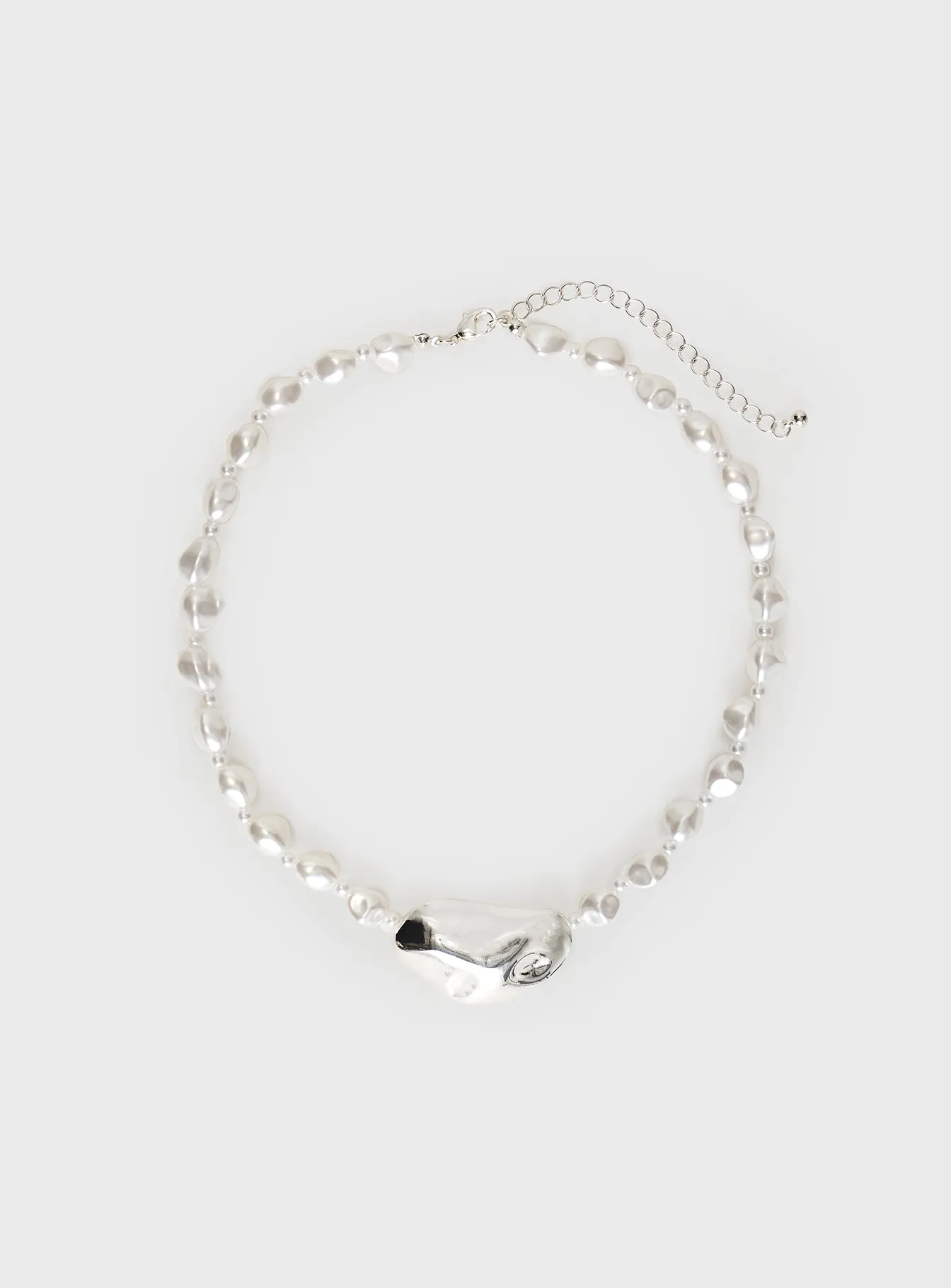 All Quiet Choker Pearl sold by Princess Polly product image thumbnail 2