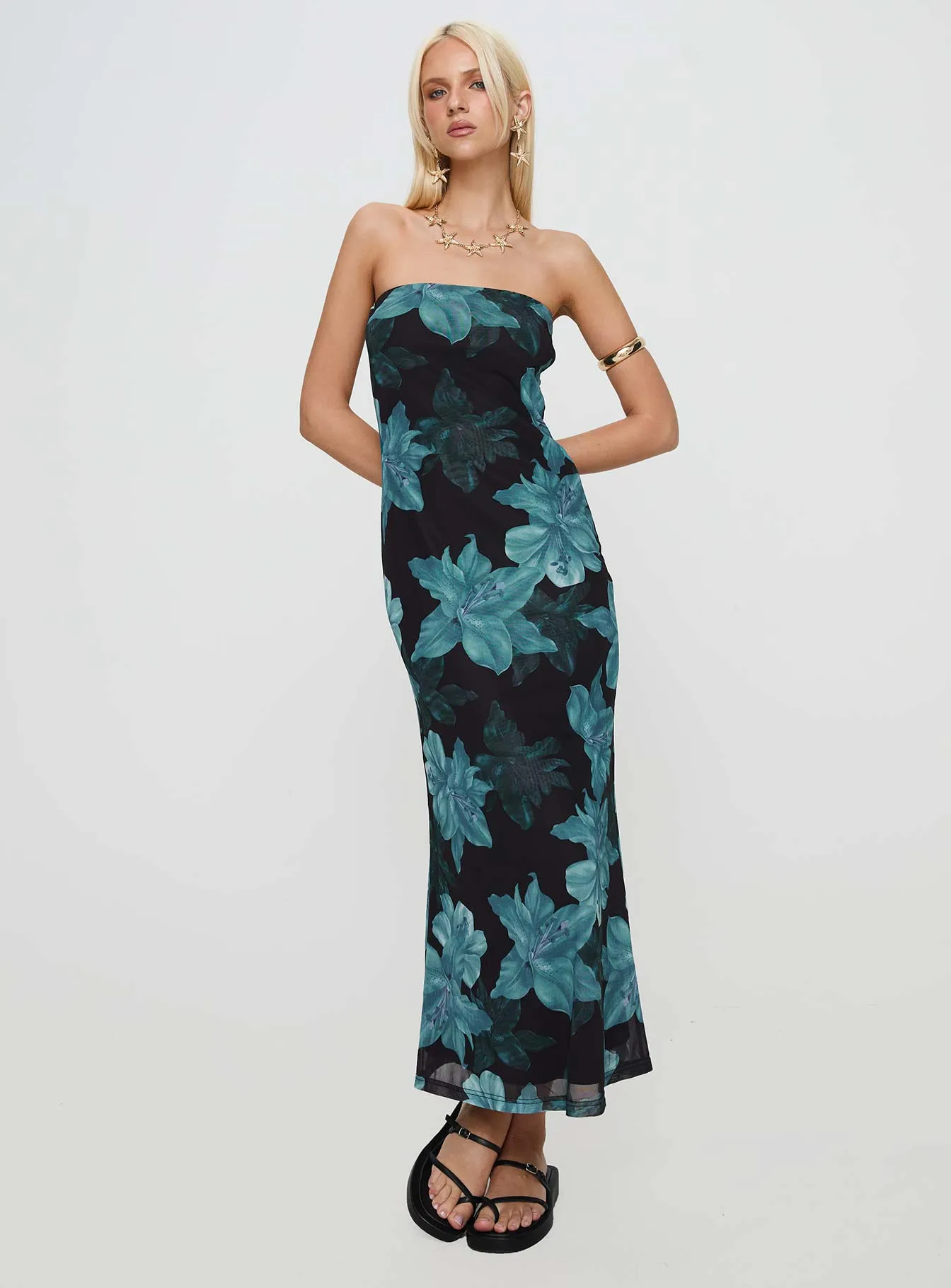 Celik Maxi Dress Black / Blue Floral sold by Princess Polly product image thumbnail 3