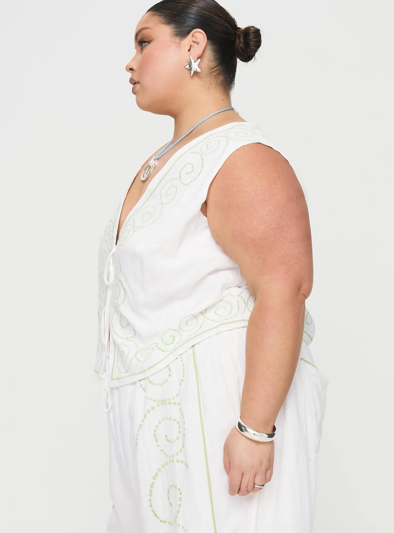 Kindred Tie Top White / Green Curve sold by Princess Polly product image thumbnail 4
