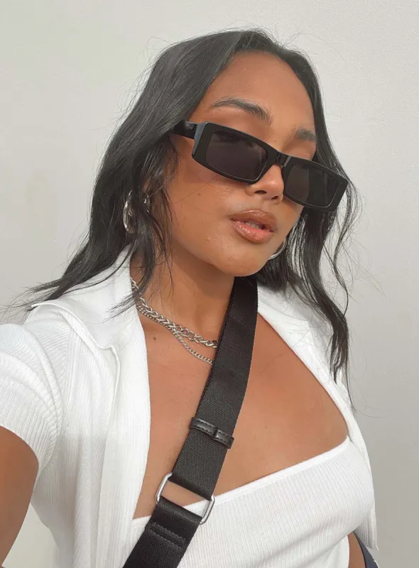 Griffiths Sunglasses Black sold by Princess Polly