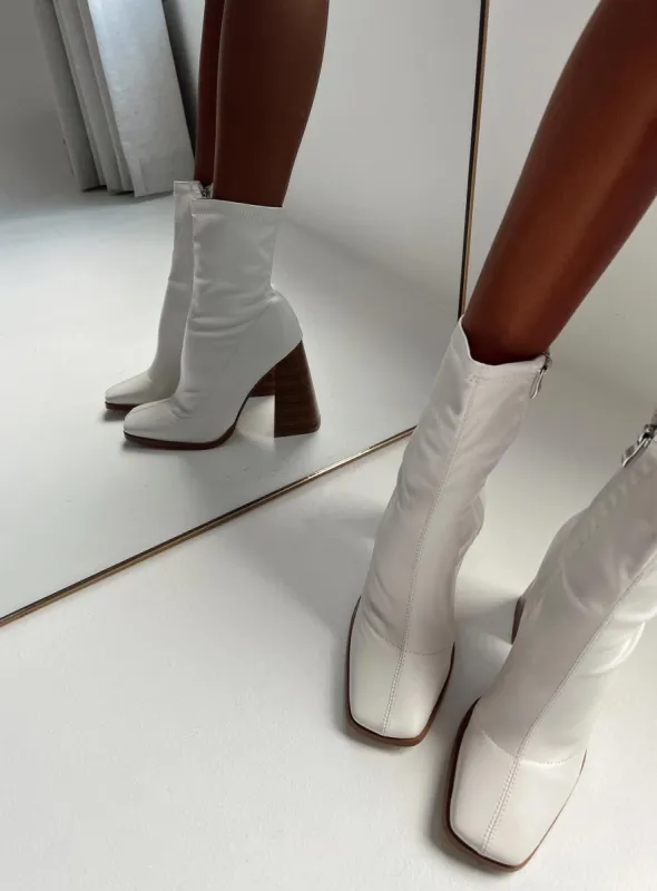 Izuka Ankle Boots White sold by Princess Polly