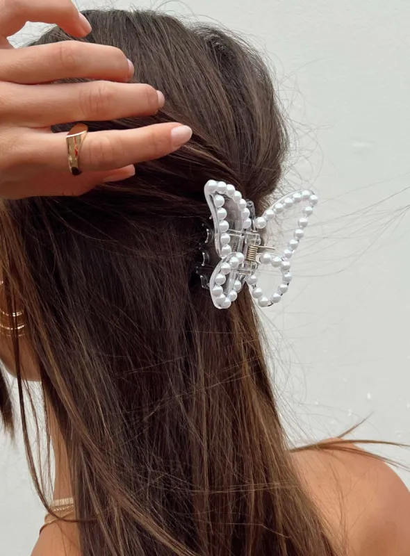 Aggie Hair Clip Pearl sold by Princess Polly