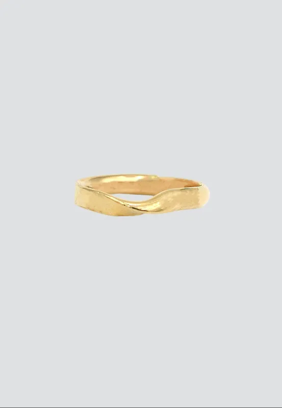 Reverse Ring made by Prism Boutique