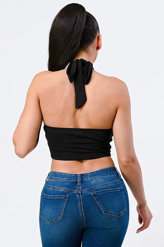 PT41863N-W / LUX KNIT KEYHOLE HALTER CROP TOP sold by privy product image thumbnail 3