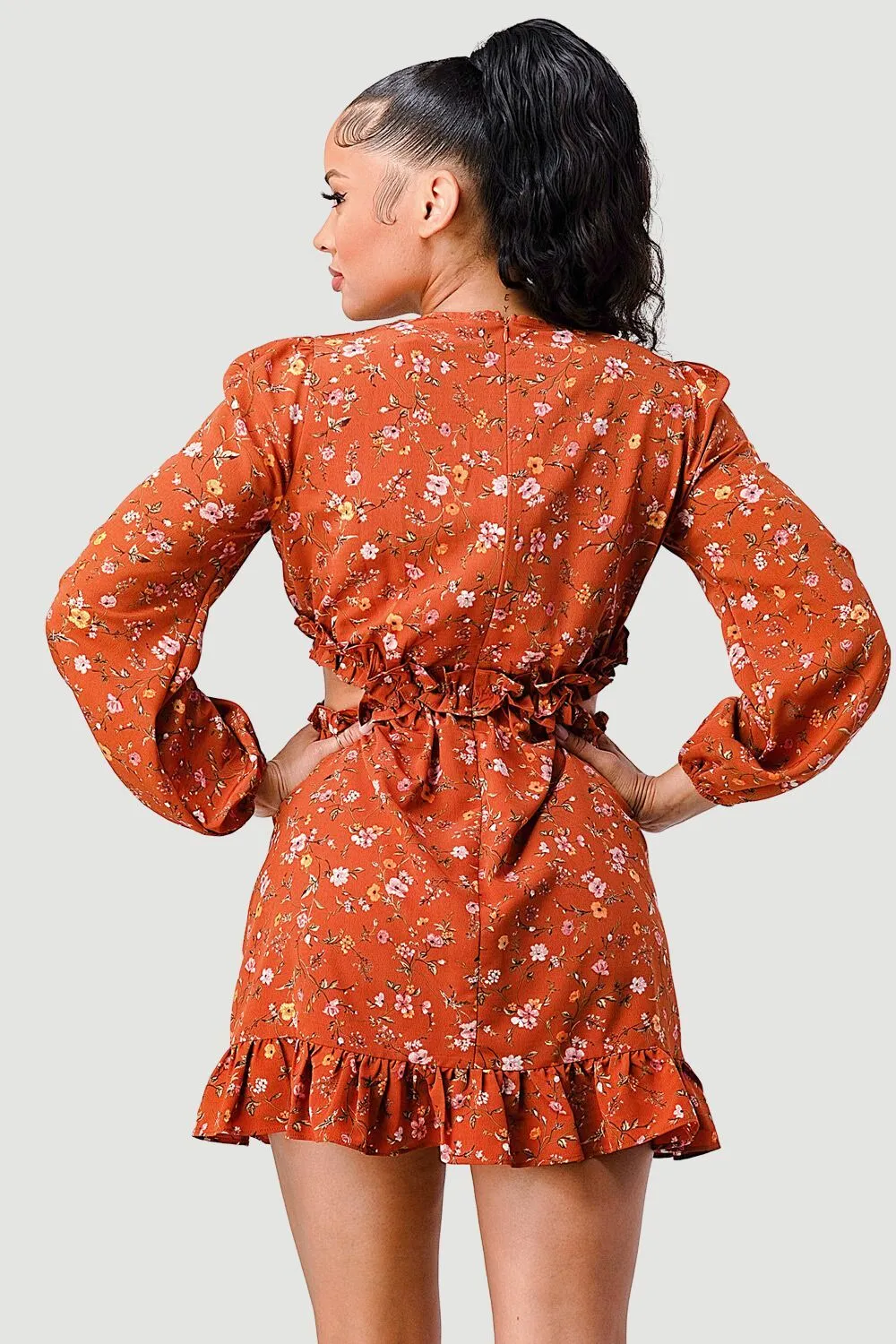 FLORAL PRINT V-NECK RUFFLE SIDE CUTOUTS MINI DRESS sold by privy product image thumbnail 4