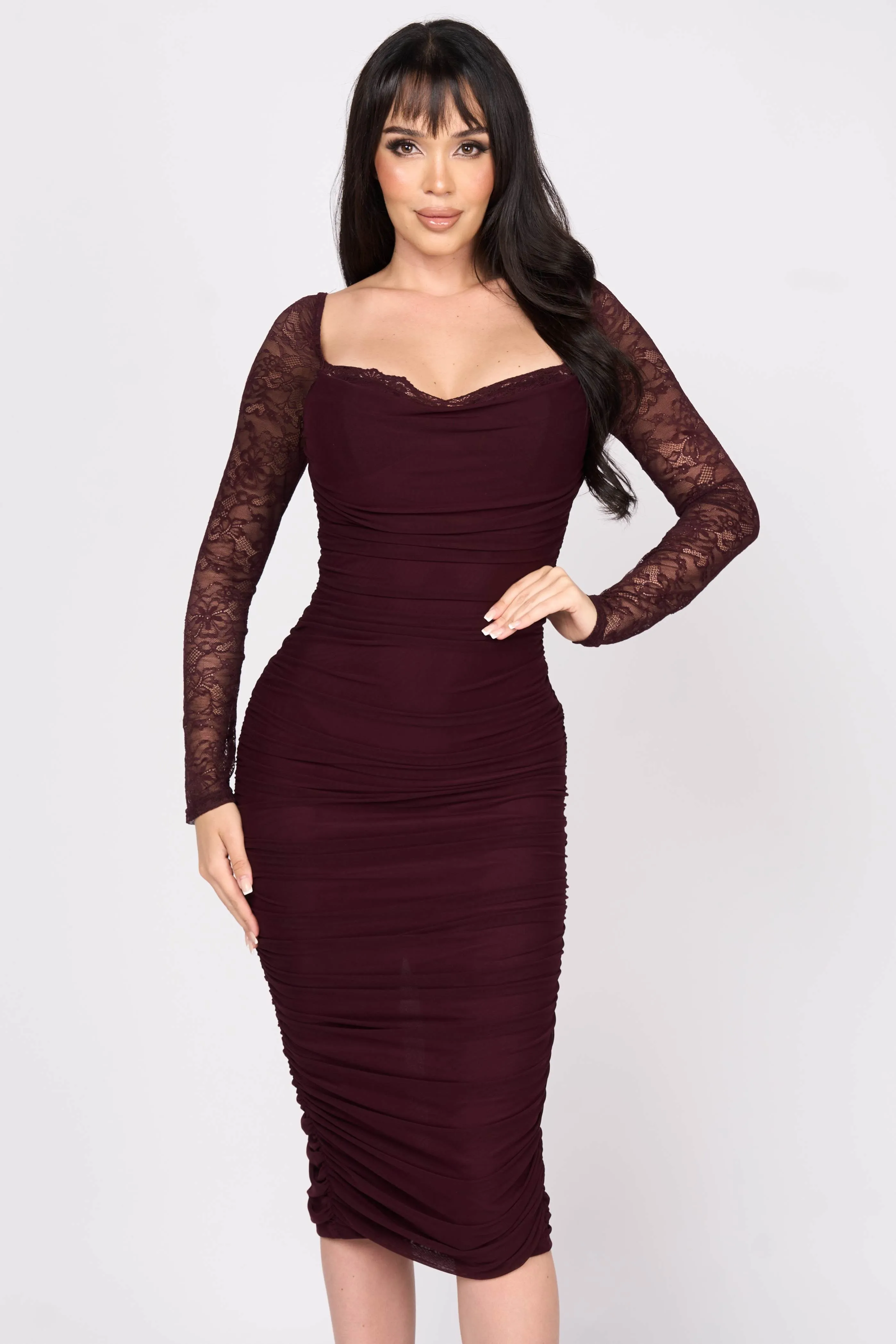 LUXE MESH LACE TRIM SWEETHEART RUCHED MIDI DRESS sold by privy product image thumbnail 2