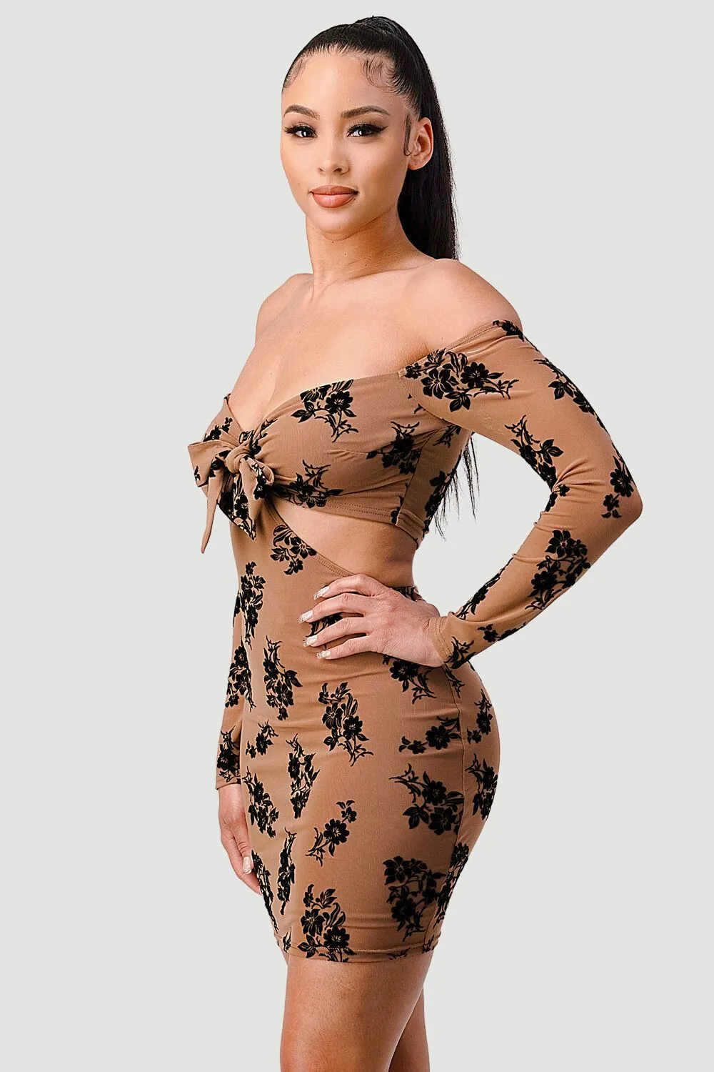 PD71716K-W / VELVET FLOCKING OFF SHOULDER SIDE CUTOUTS DRESS sold by privy product image thumbnail 2
