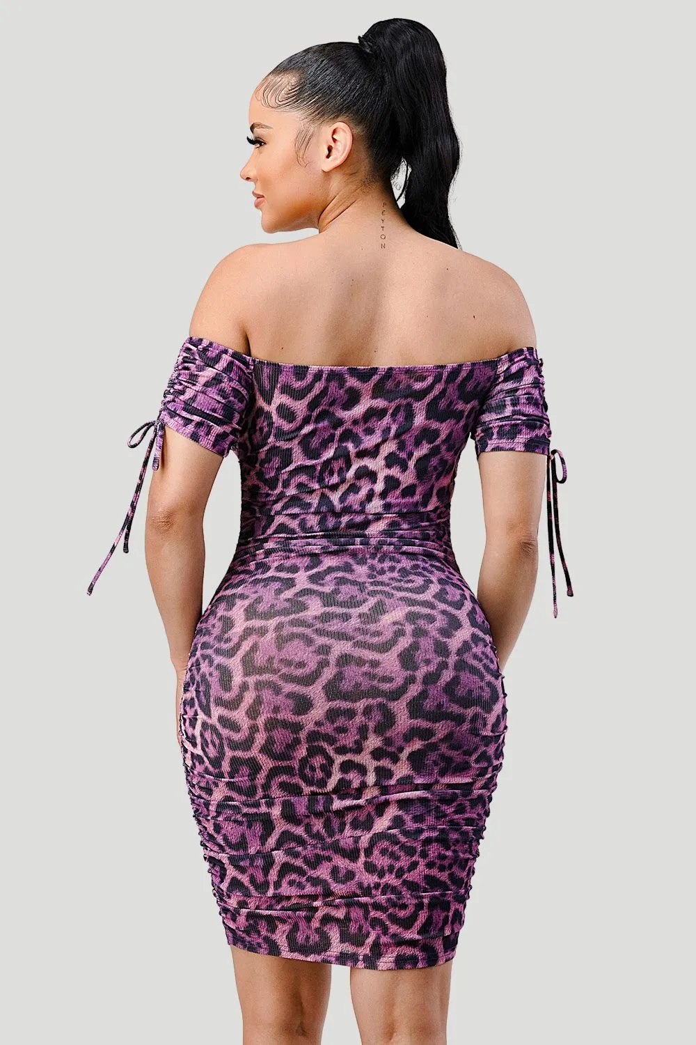LEOPARD PRINT OFF SHOULDER SHIRRING BODYCON DRESS sold by privy product image thumbnail 3