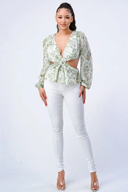 FLORAL V-NECK KNOT SELF BELTED SIDE CUT OUT TOP sold by privy product image thumbnail 4