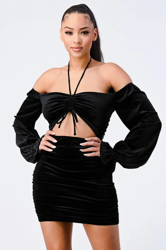 PD71618N-W / OFF SHOULDER VELVETY FRONT SHIRRING CUT-OUT DRESS sold by privy