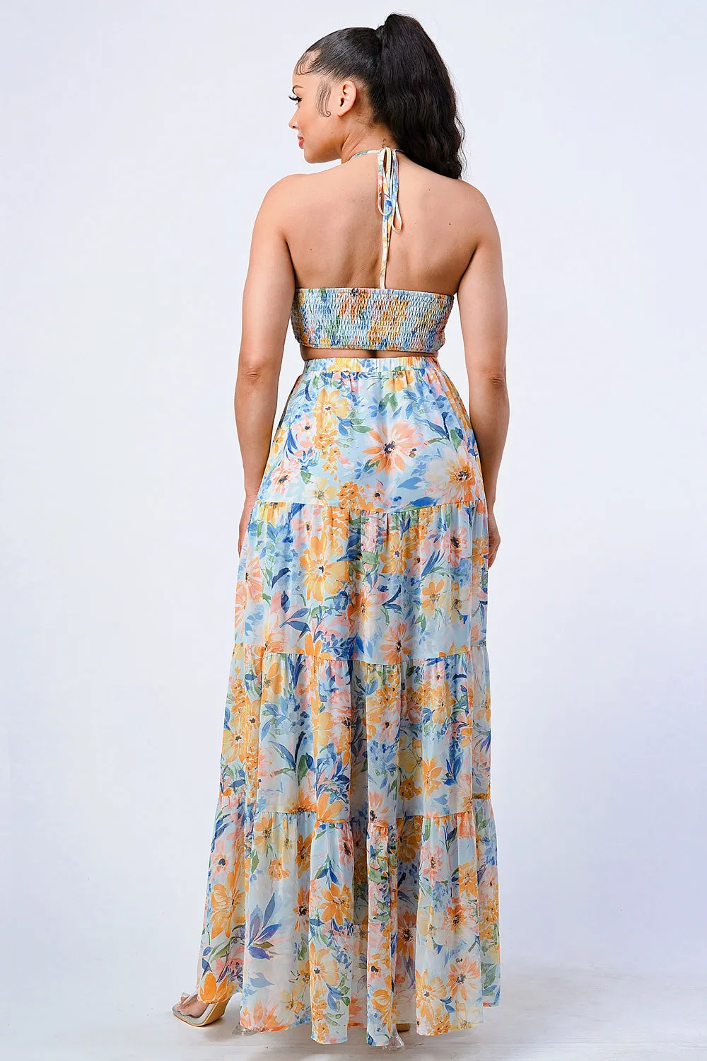 PD71799S / FLORAL HALTER SMOCKED SWEETHEART MAXI DRESS sold by privy product image thumbnail 4