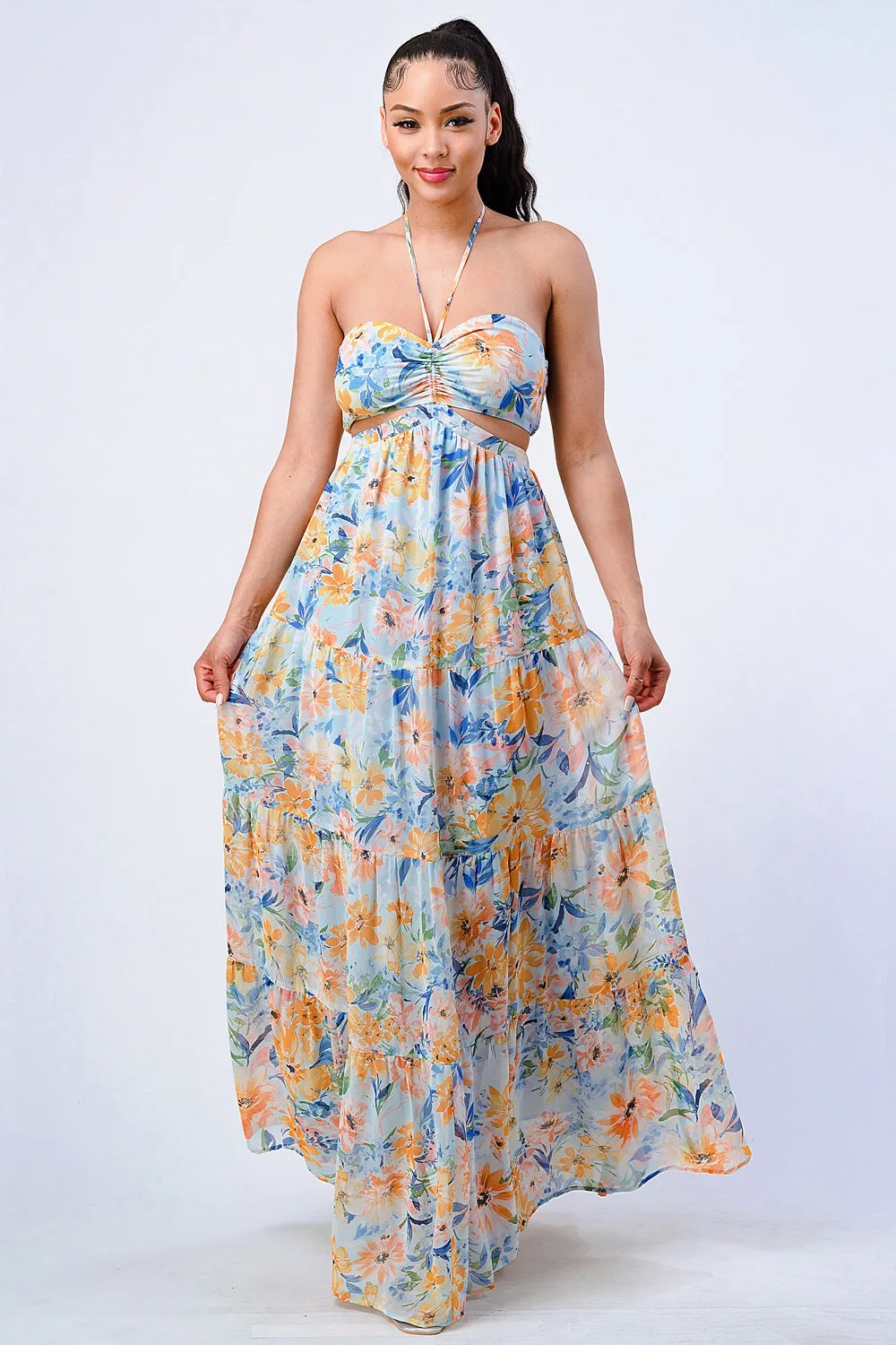 PD71799S / FLORAL HALTER SMOCKED SWEETHEART MAXI DRESS sold by privy product image thumbnail 2