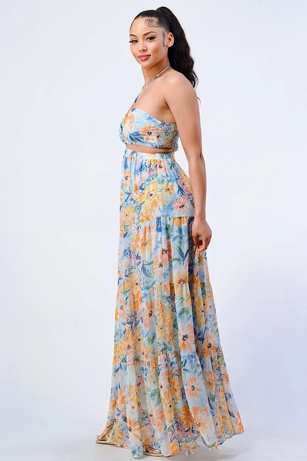 PD71799S / FLORAL HALTER SMOCKED SWEETHEART MAXI DRESS sold by privy product image thumbnail 3