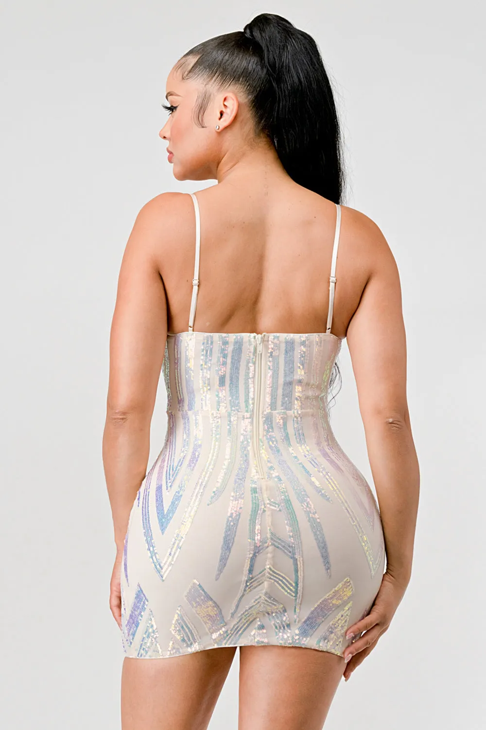 SEXY SEQUIN EMBELLISHED BODYCON MINI DRESS sold by privy product image thumbnail 3