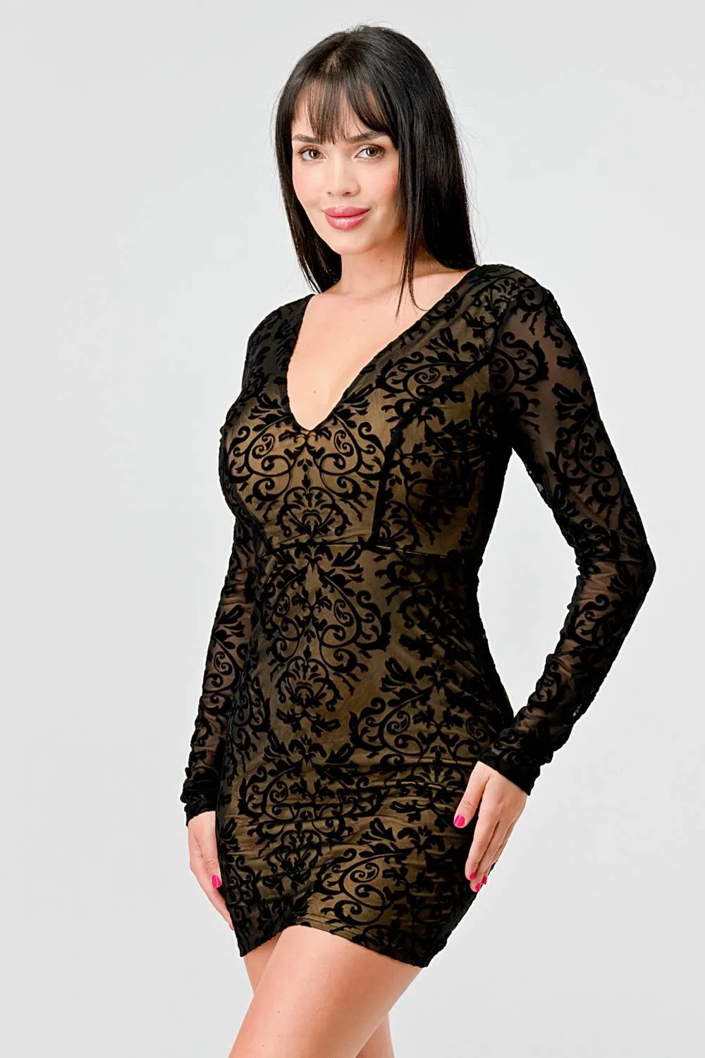 LUXE MESH VELVET V-NECK LONG SLEEVES MINI DRESS sold by privy product image thumbnail 3