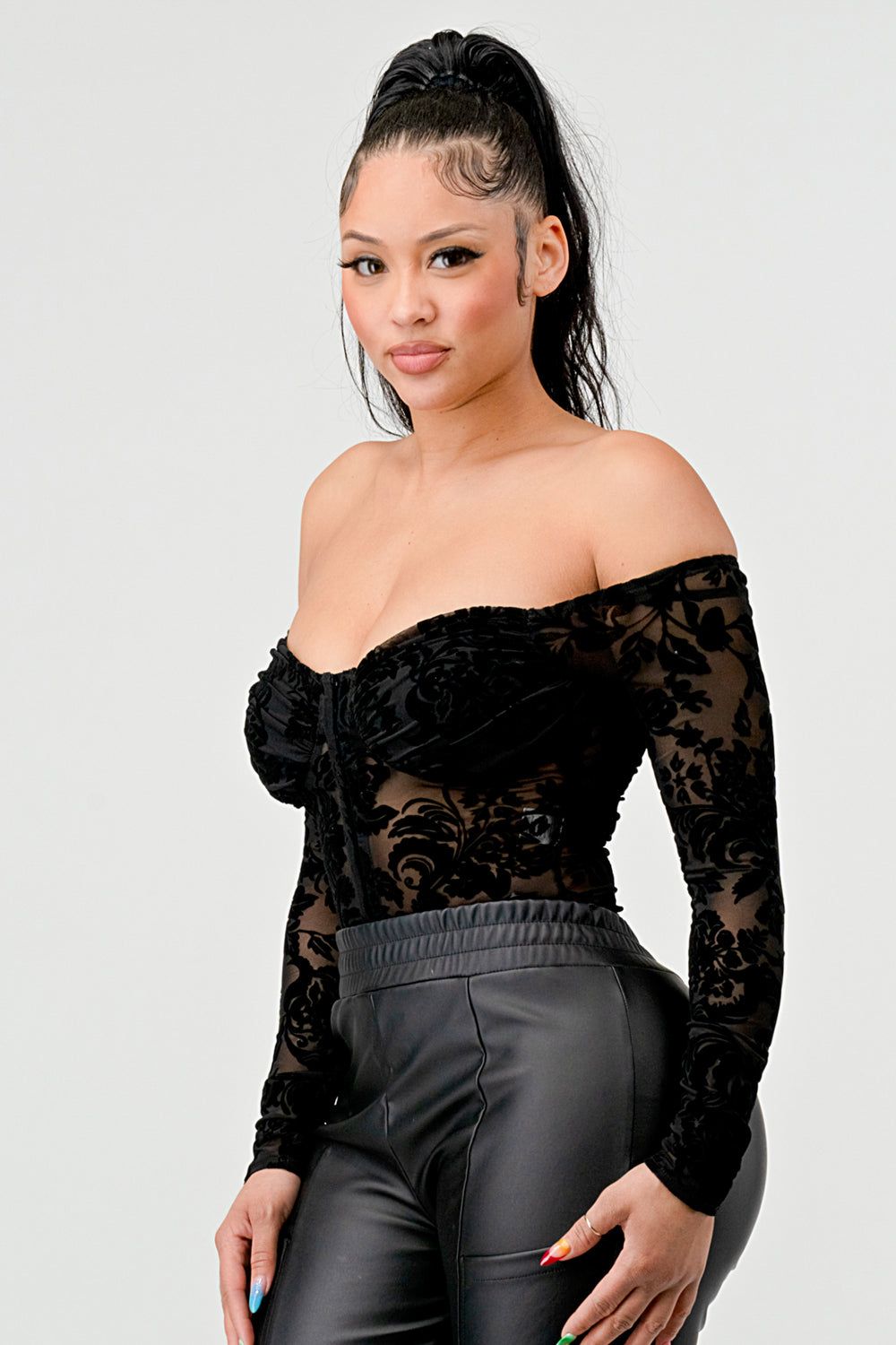 PT43059B-W sold by privy product image thumbnail 2