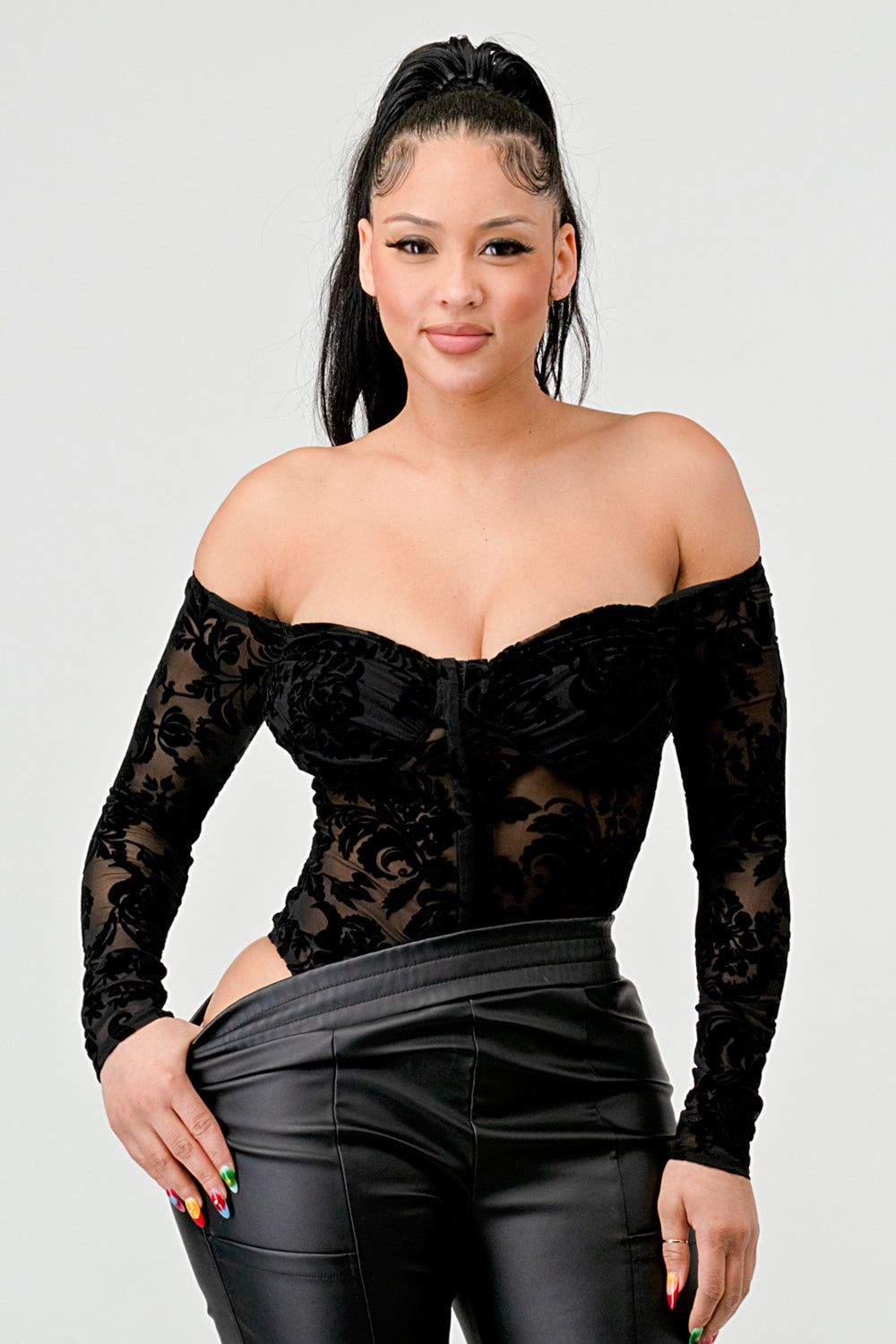 PT43059B-W sold by privy product image thumbnail 4