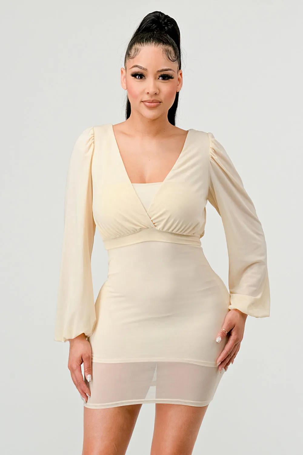 PD71934H-W / LUX MESH LAYERED V NECK BUBBLE BODYCON DRESS sold by privy
