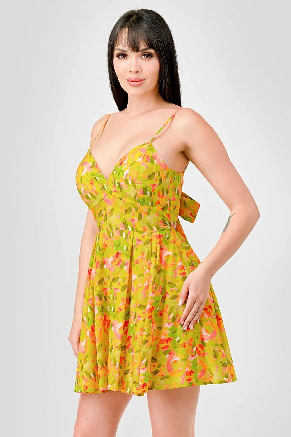 FLORAL LINEN PRINT SKATER BACK BOW TIE MINI DRESS sold by privy product image thumbnail 3