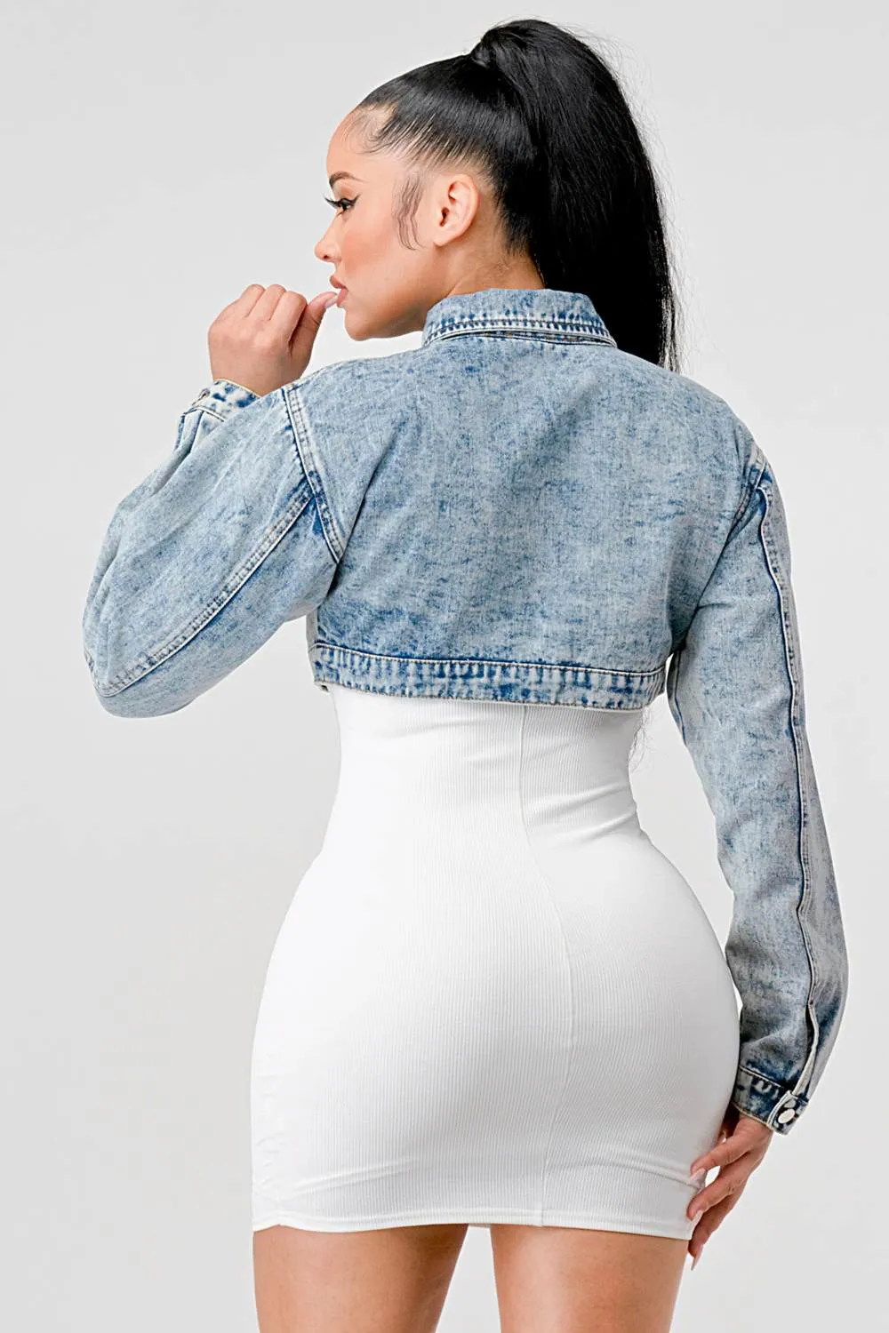 SEXY DENIM COLLARED BUTTON DOWN CROPPED JACKET sold by privy product image thumbnail 4