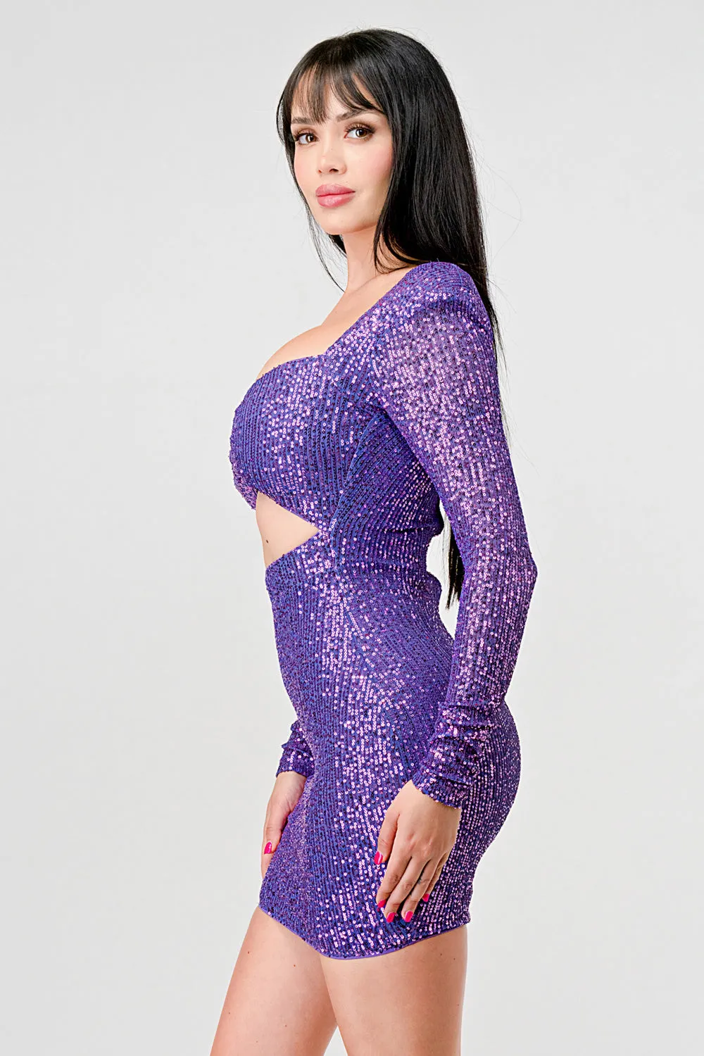 LUX SEQUINS GLITTER CUTOUT BODYCON MINI DRESS sold by privy product image thumbnail 2