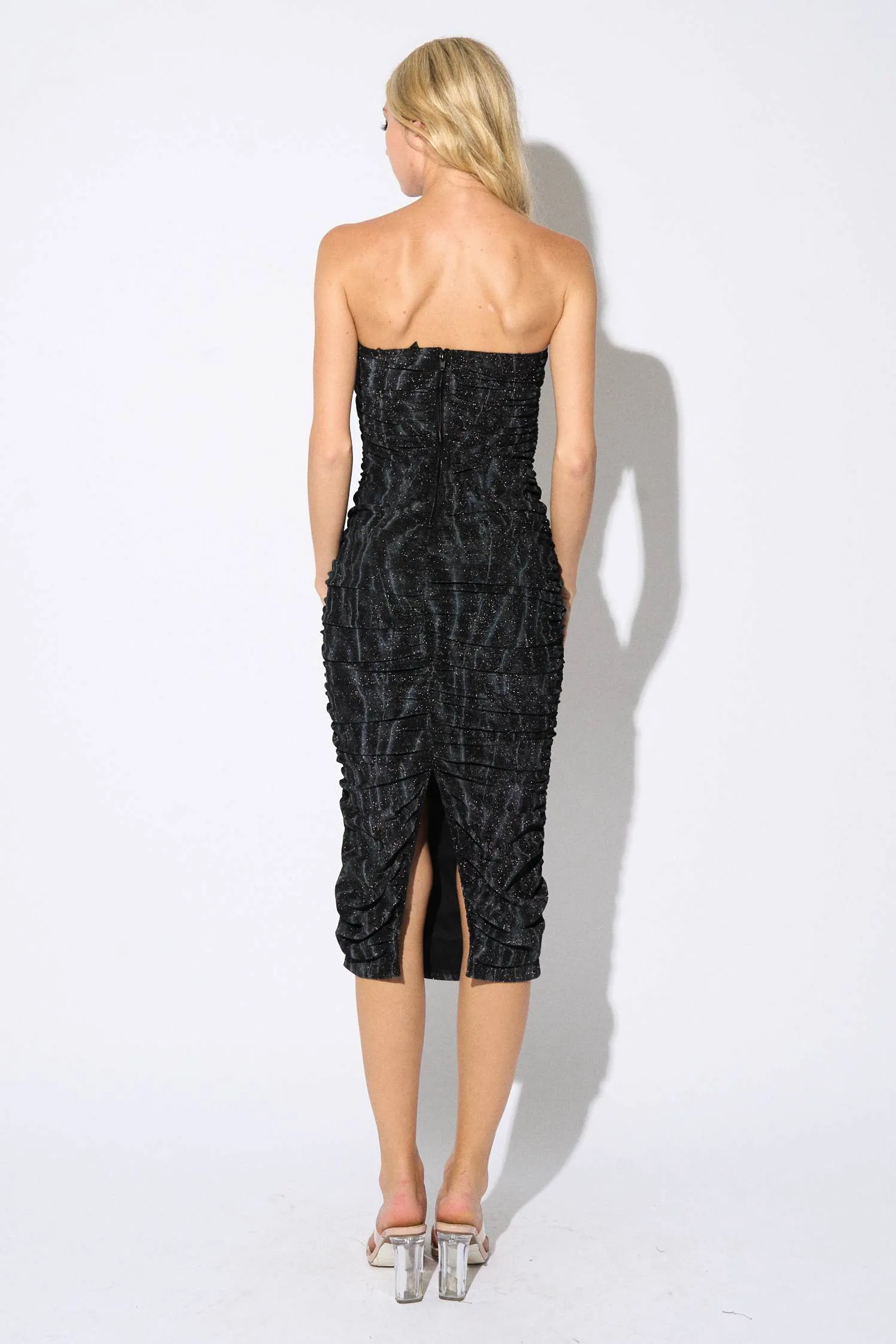 LUXE METALLIC MESH SWEETHEART TUBE MIDI DRESS sold by privy product image thumbnail 3