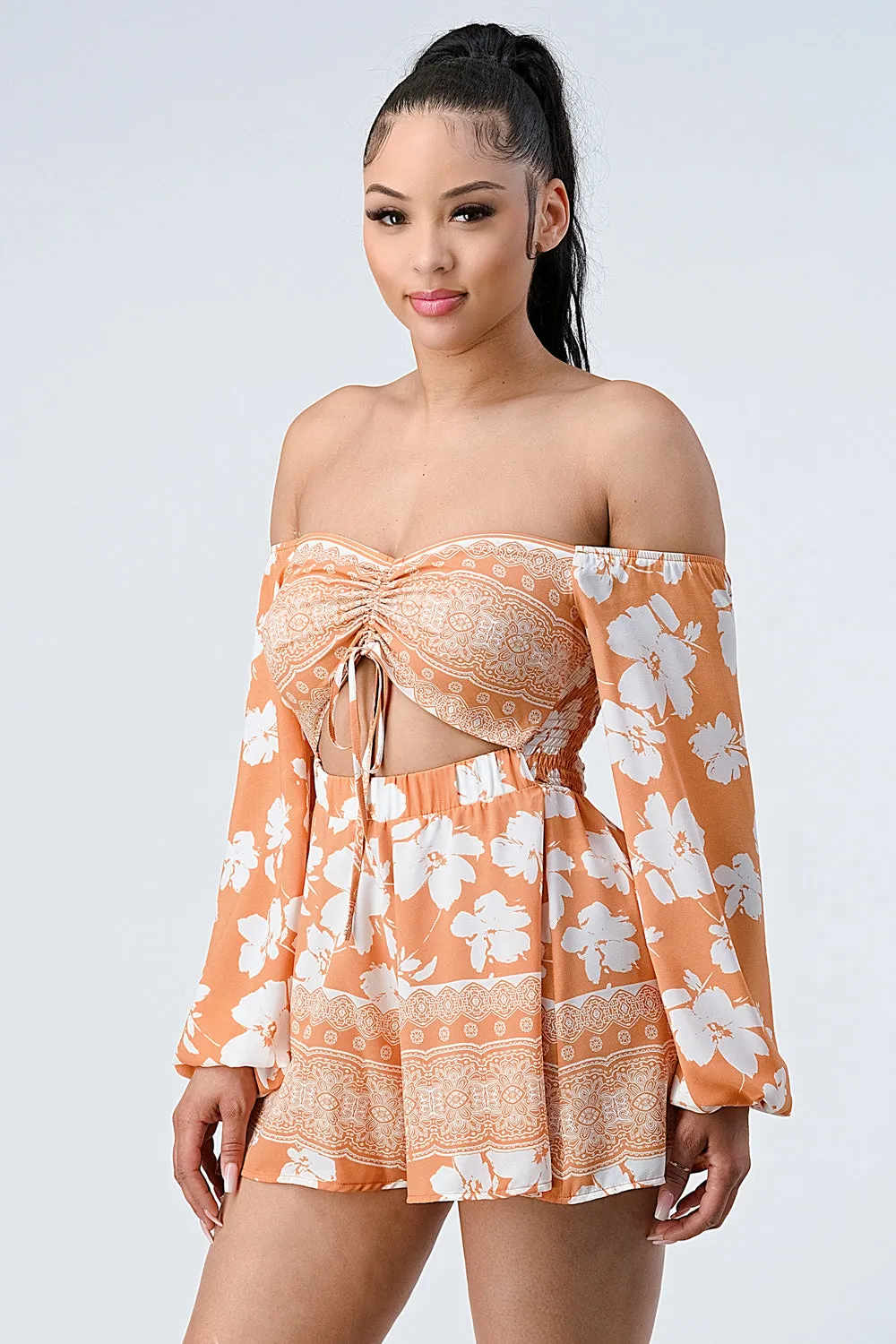 BOHEMIAN OFF SHOULDER SMOKED KNOT KEYHOLE ROMPERS sold by privy product image thumbnail 2