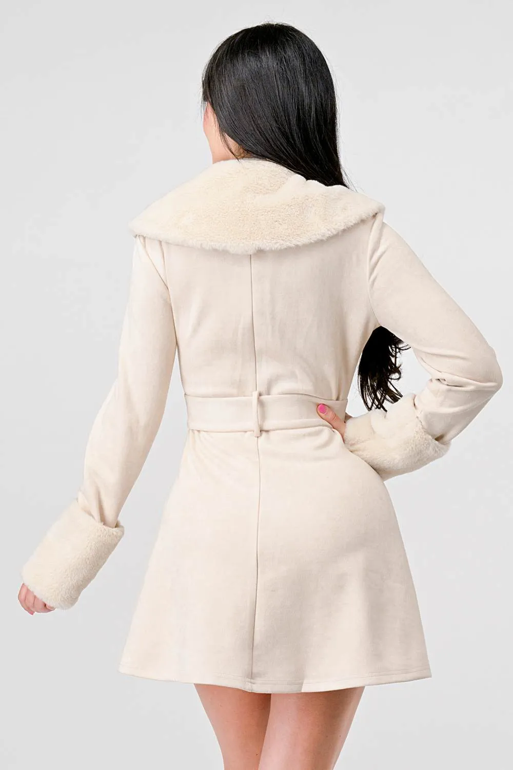 CLASSY TECHNO FAUX FUR TRIM SUEDE WAIST TIE JACKET sold by privy product image thumbnail 3