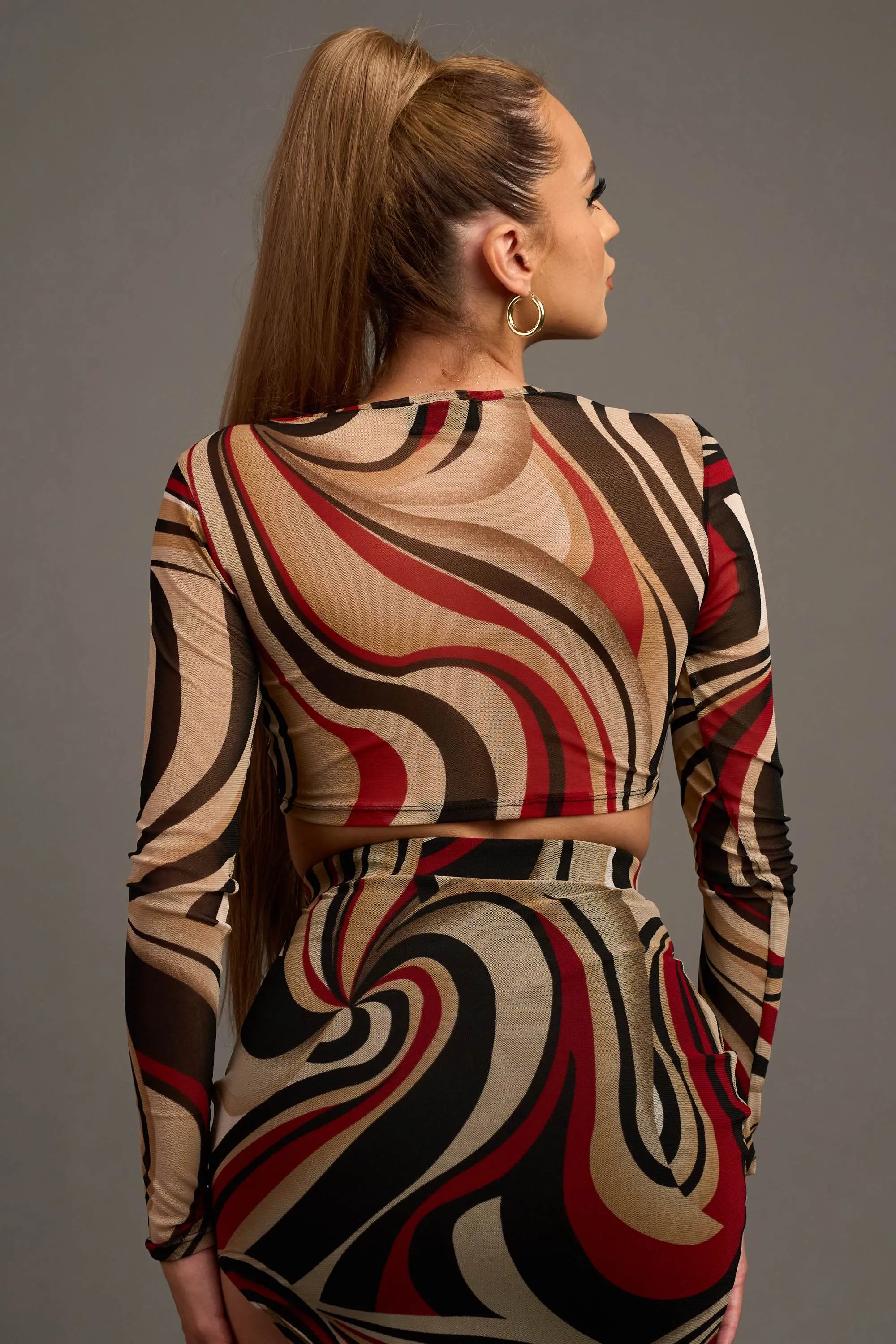 CHIC ABSTRACT MESH CROP TOP & KNEE SKIRT SETS sold by privy product image thumbnail 4