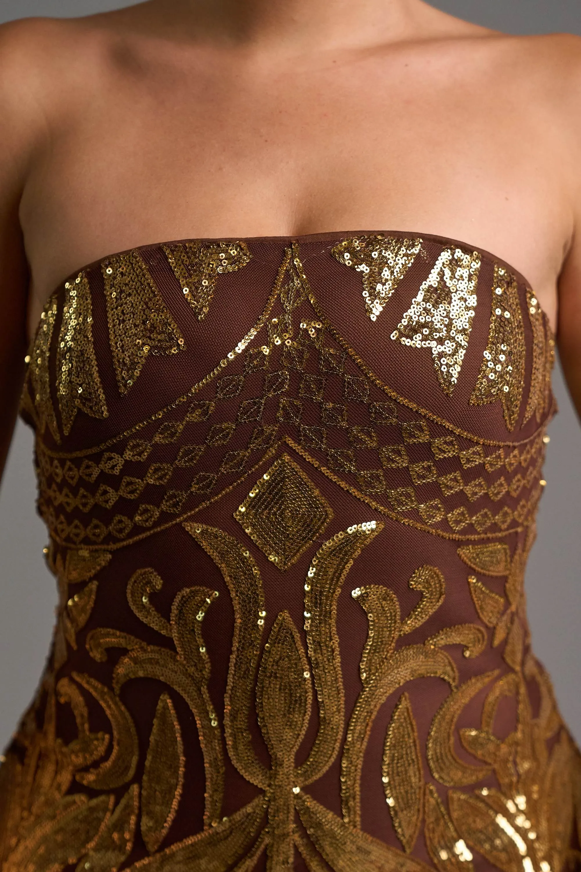 PD78107N / GLAM SEQUINS OFF SHOULDER BODYCON TUBE MIDI DRESS sold by privy product image thumbnail 5