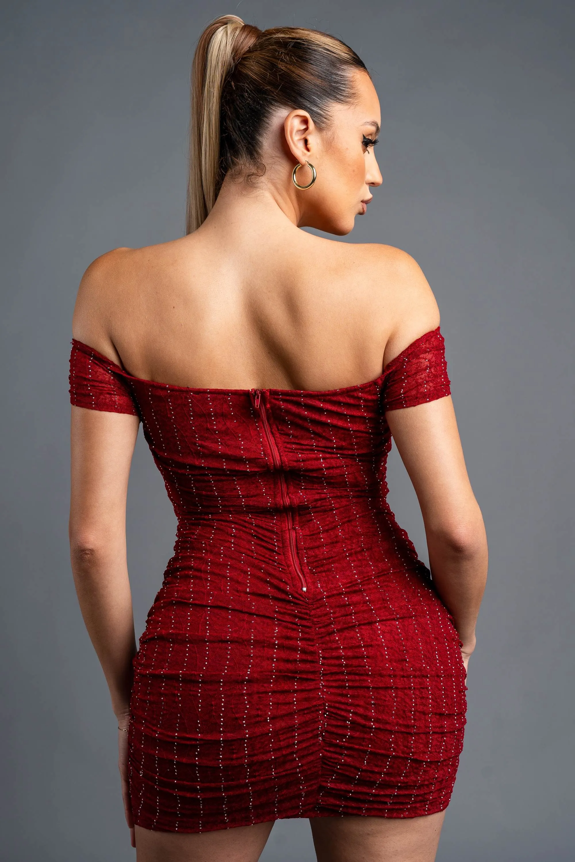 LUXE METALLIC KEYHOLE OFF SHOULDER MINI DRESS sold by privy product image thumbnail 3