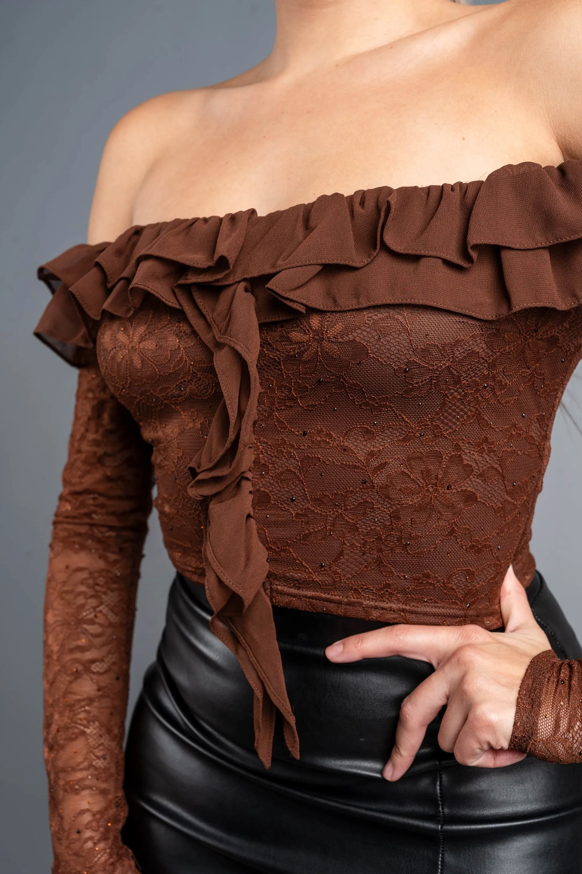 PT44775BST-W / LUXE RHINESTONES LACE & CHIFFON RUFFLE CROPPED TOP sold by privy product image thumbnail 5