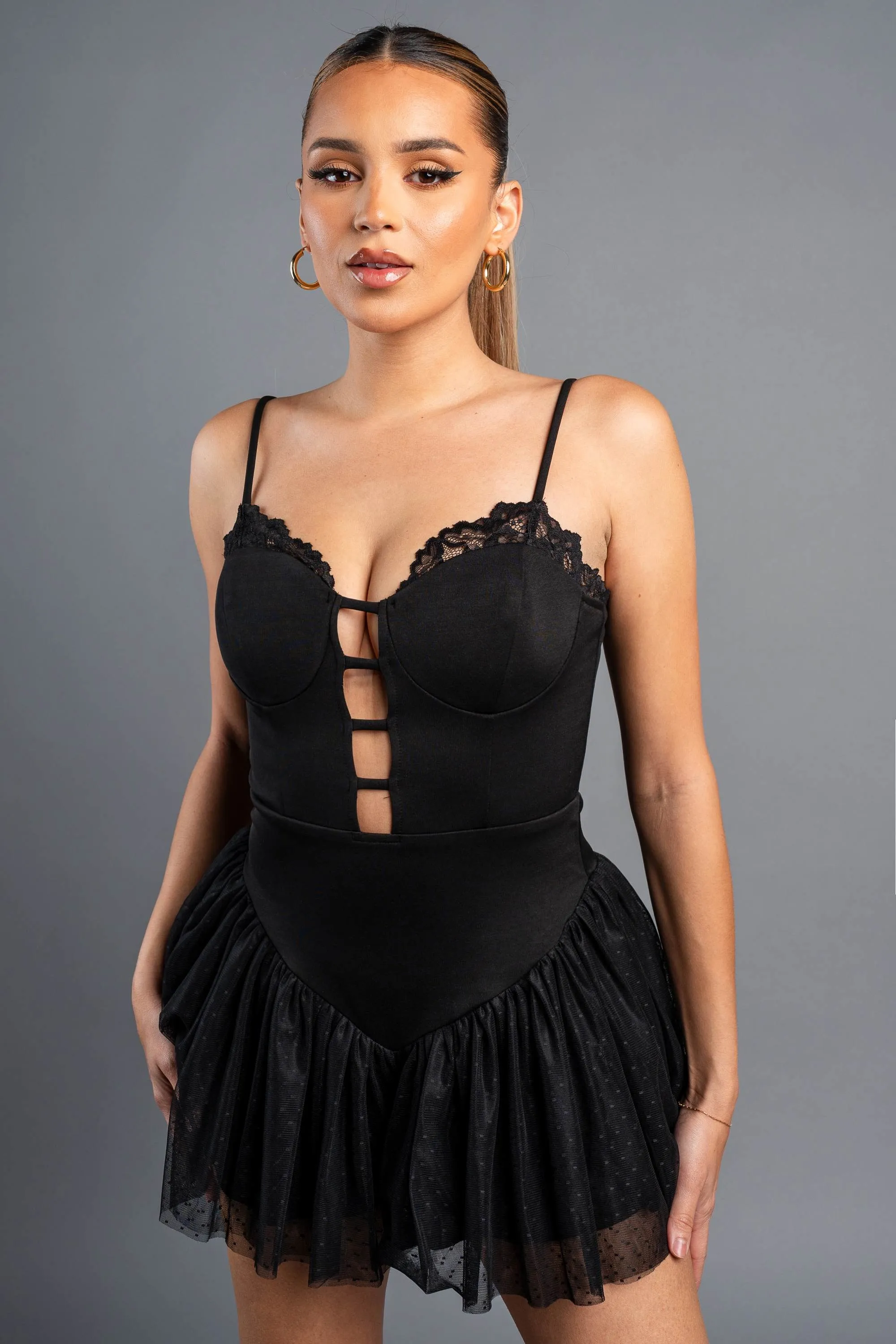 PJ11121B / LUXE LACE TRIM SWEETHEART NYLON TULLE ROMPER sold by privy product image thumbnail 2