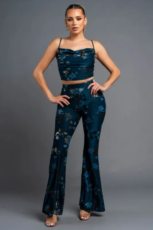 VINTAGE FLORAL SLINKY JACQUARD TOP & PANTS SET sold by privy