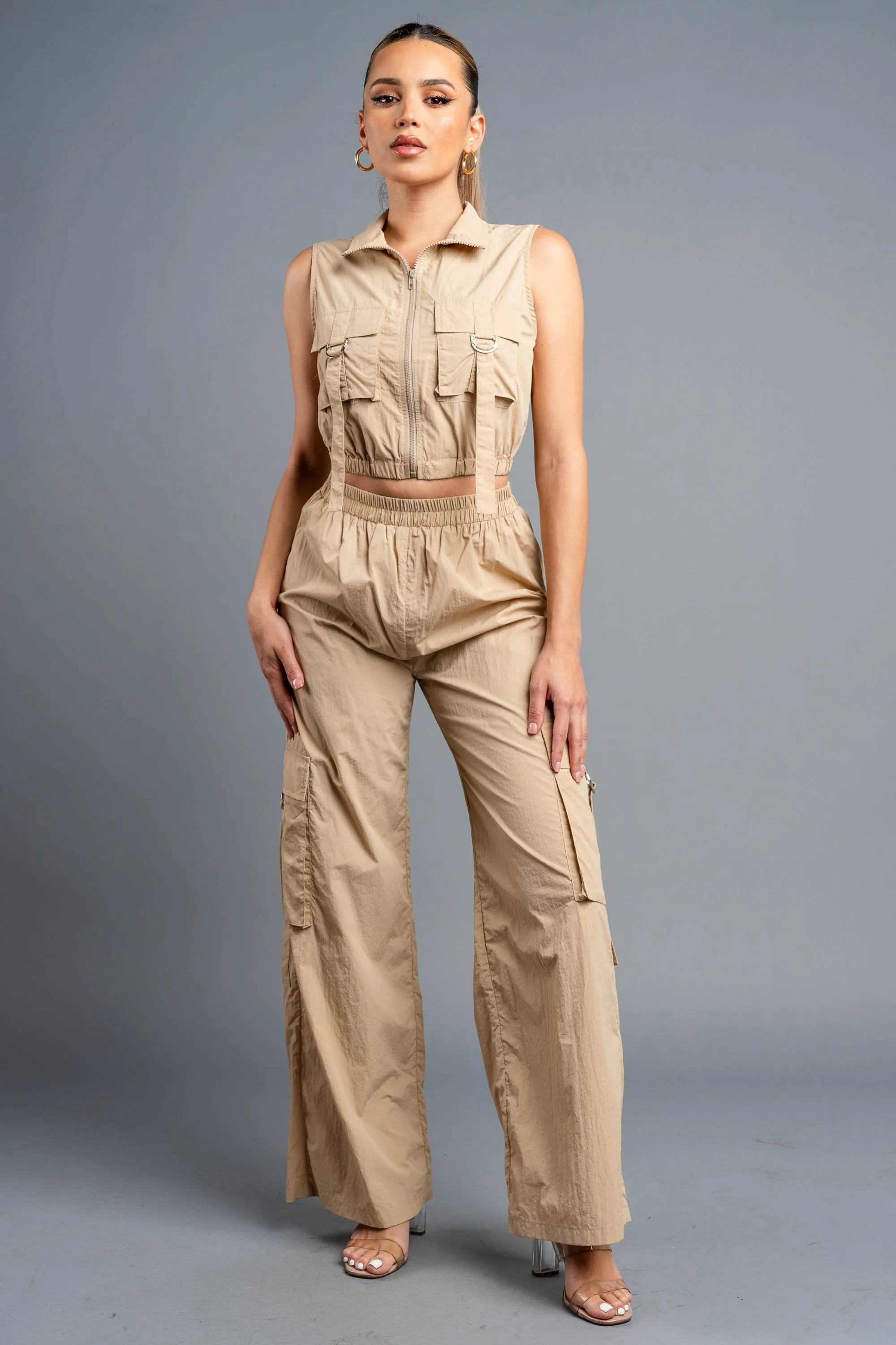CARGO BIG POCKETS ZIPUP VEST TOP & CARGO PANTS SET sold by privy product image thumbnail 2