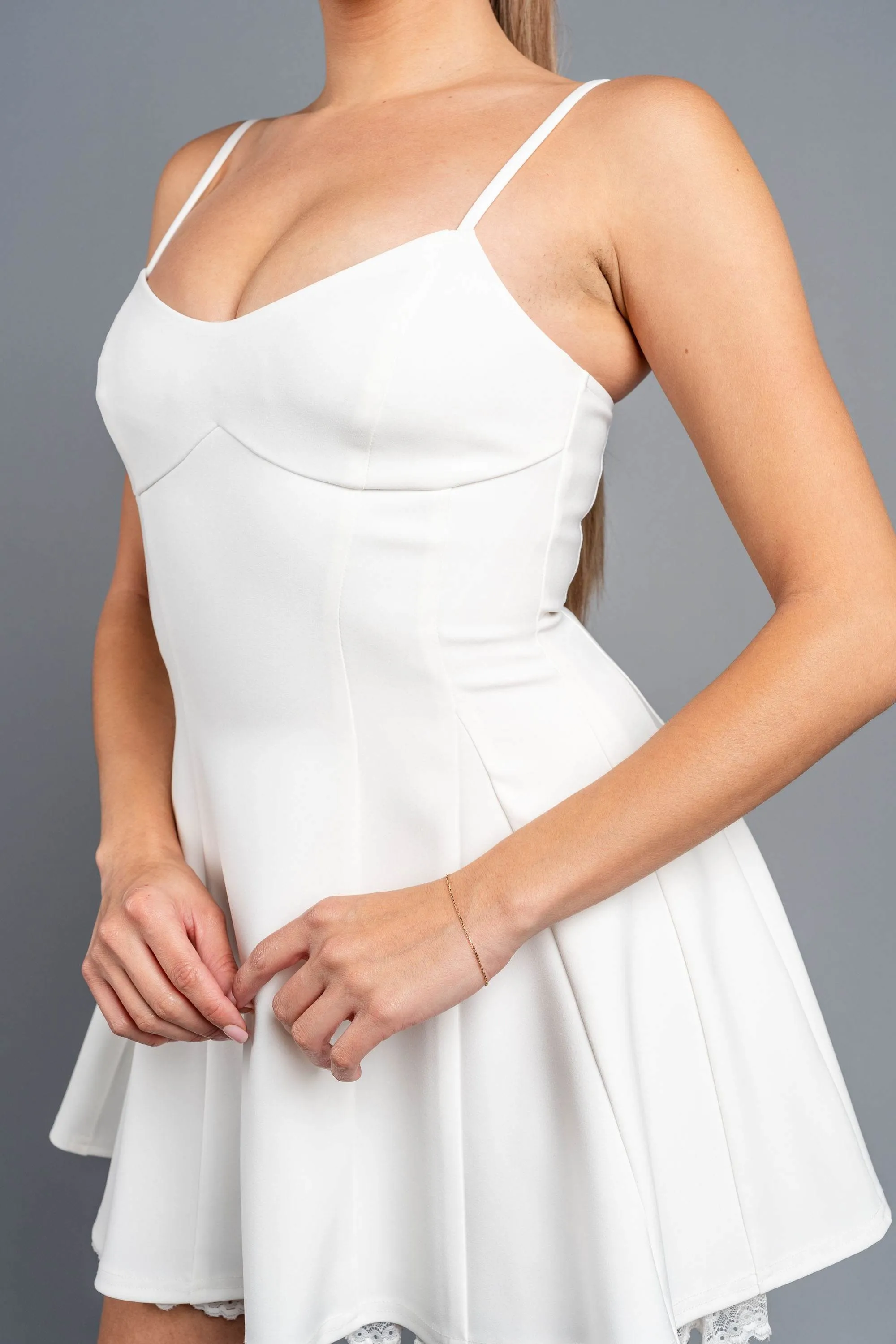 ROMANTIC STRETCH WOVEN LACE TRIM HEM SKATER DRESS sold by privy product image thumbnail 5