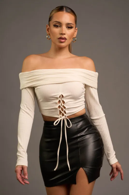 PT44976K-W / CHIC RIB KNIT DRAWSTRING LACE UP OFF SHOULDER TOP sold by privy
