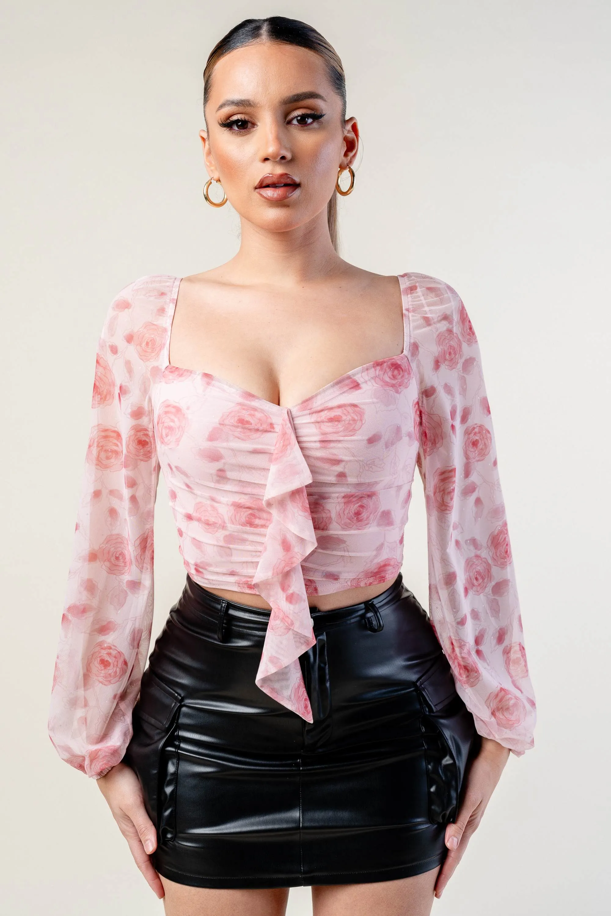 ROMANTIC FLORAL PRINT GLITTER RUFFLE CROPPED TOP sold by privy product image thumbnail 4