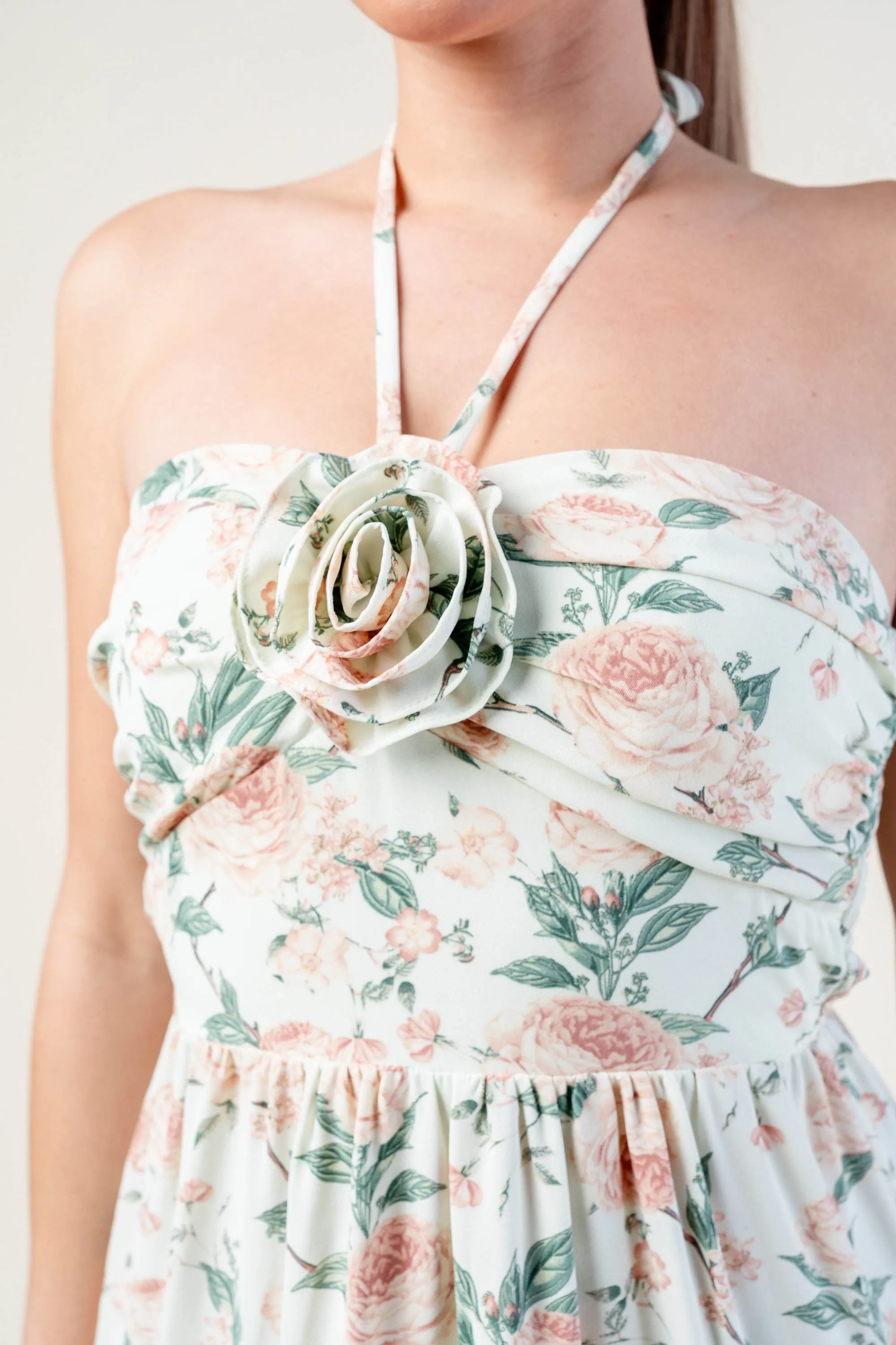 PD77862N-W / ROMANTIC FLORAL ROSETTE HALTER MAXI DRESS sold by privy product image thumbnail 5