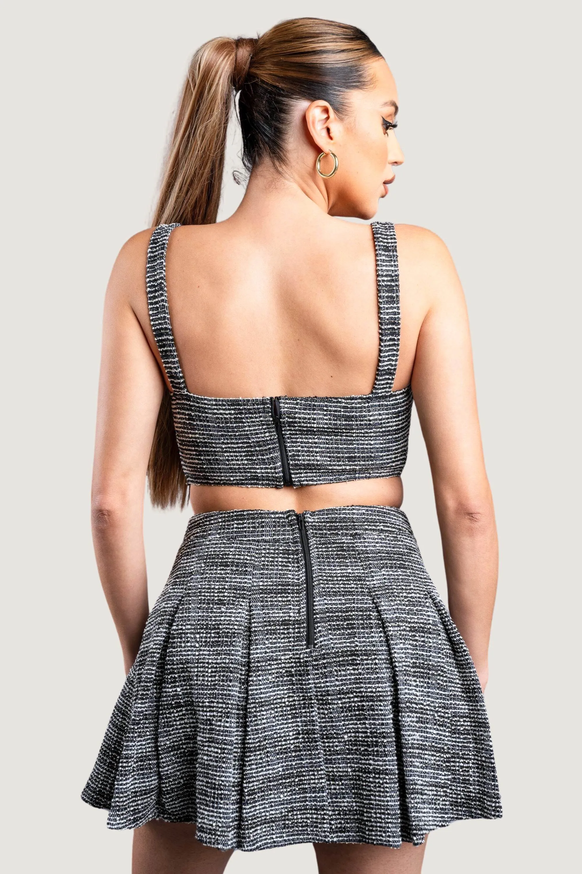 PS9706E-W / STRETCH BOUCLE SET - CROP TOP & PLEATED MINI SKIRT sold by privy product image thumbnail 3