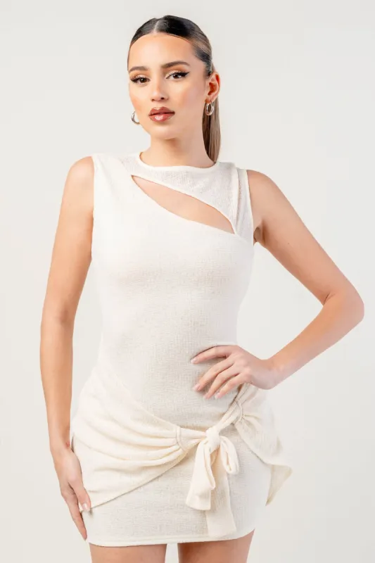 PD78377N-W / BOUCLE THERMAL KNIT MINI DRESS sold by privy