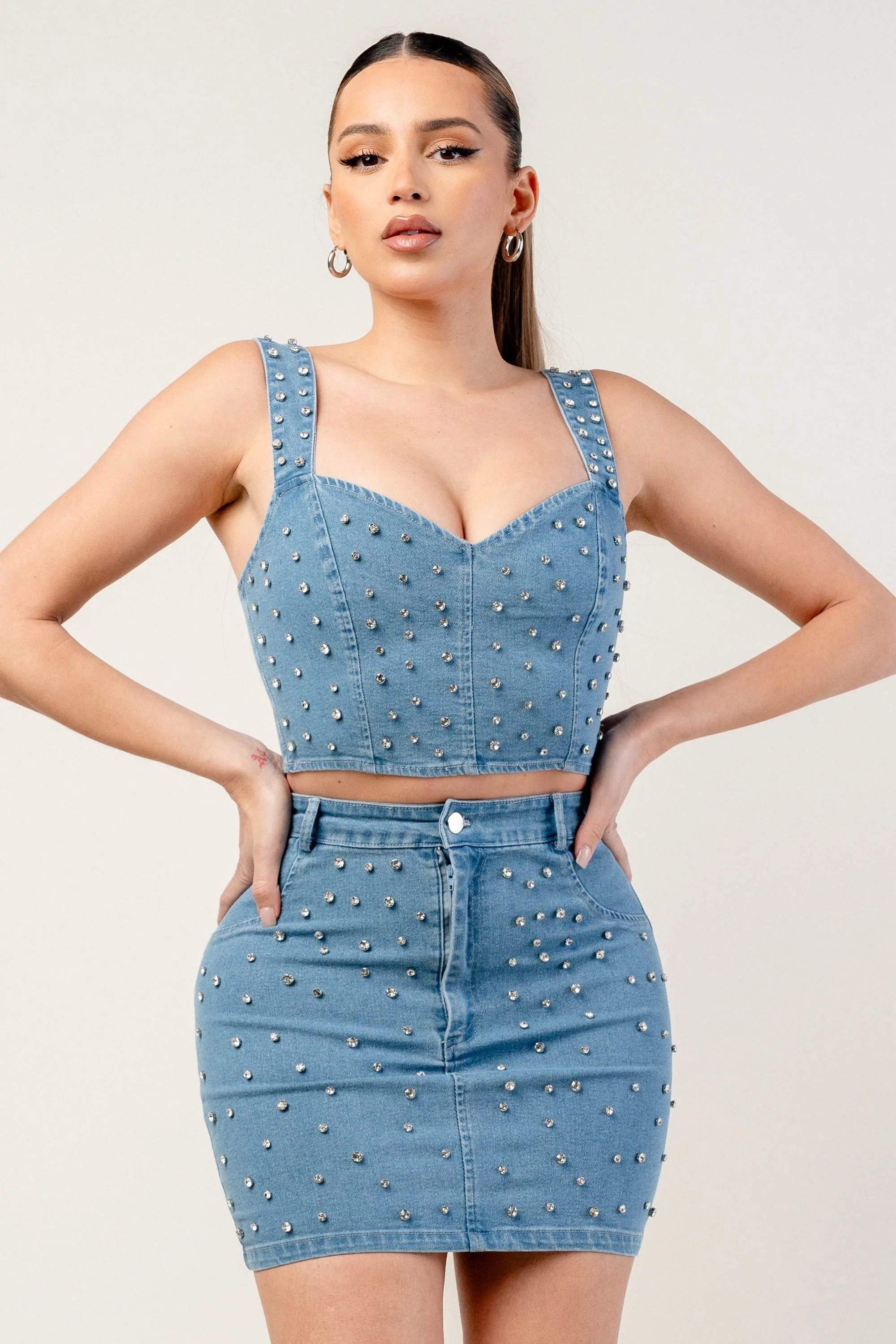 PS9639ETP / CRYSTAL EMBELLISHED STRETCH WASHED DENIM SET sold by privy product image thumbnail 3