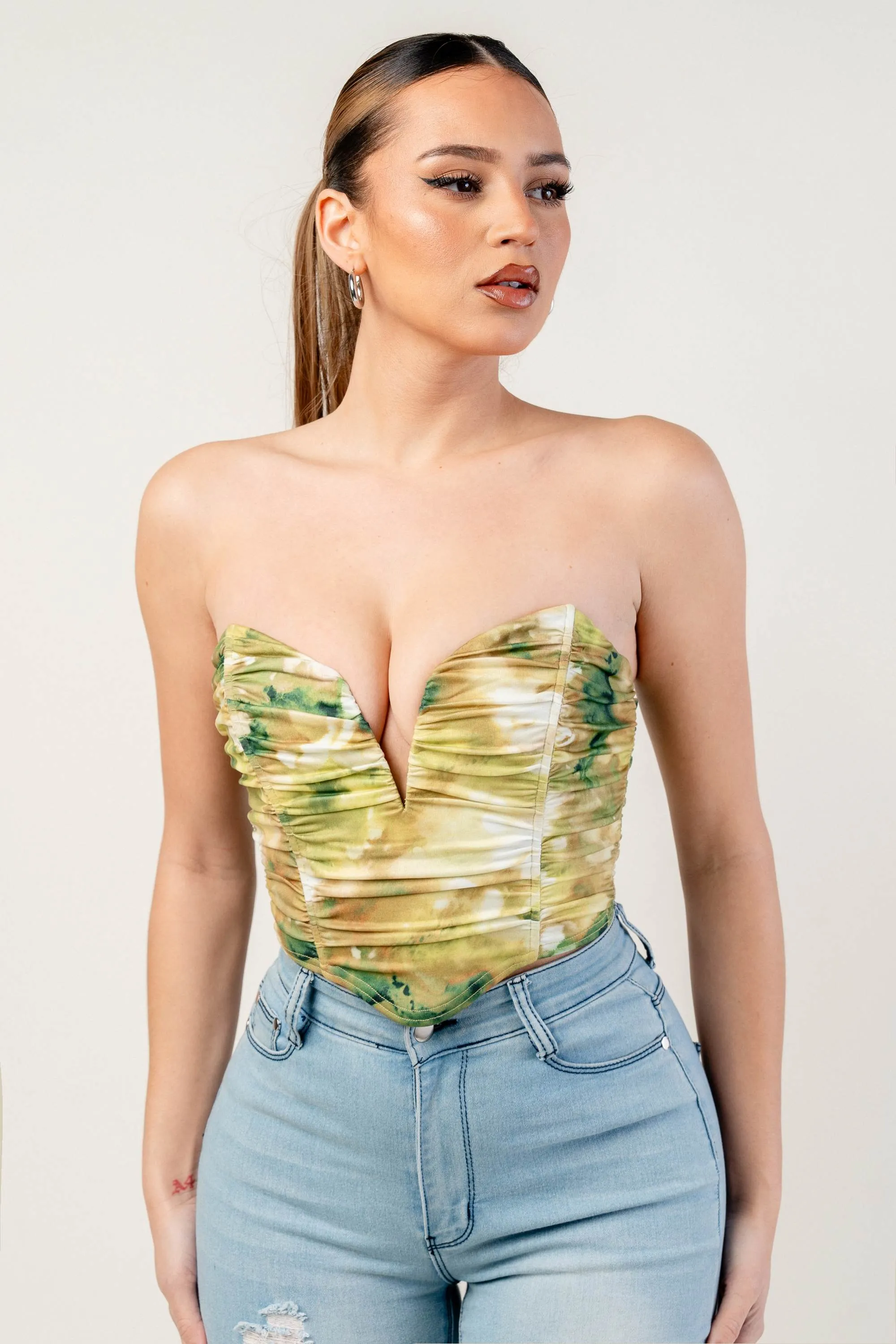 V WIRE INSERT RUCHING TUBE CROP TOP sold by privy product image thumbnail 2